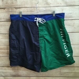 VINTAGE 90s TOMMY HILFIGER SWIM TRUNKS‎